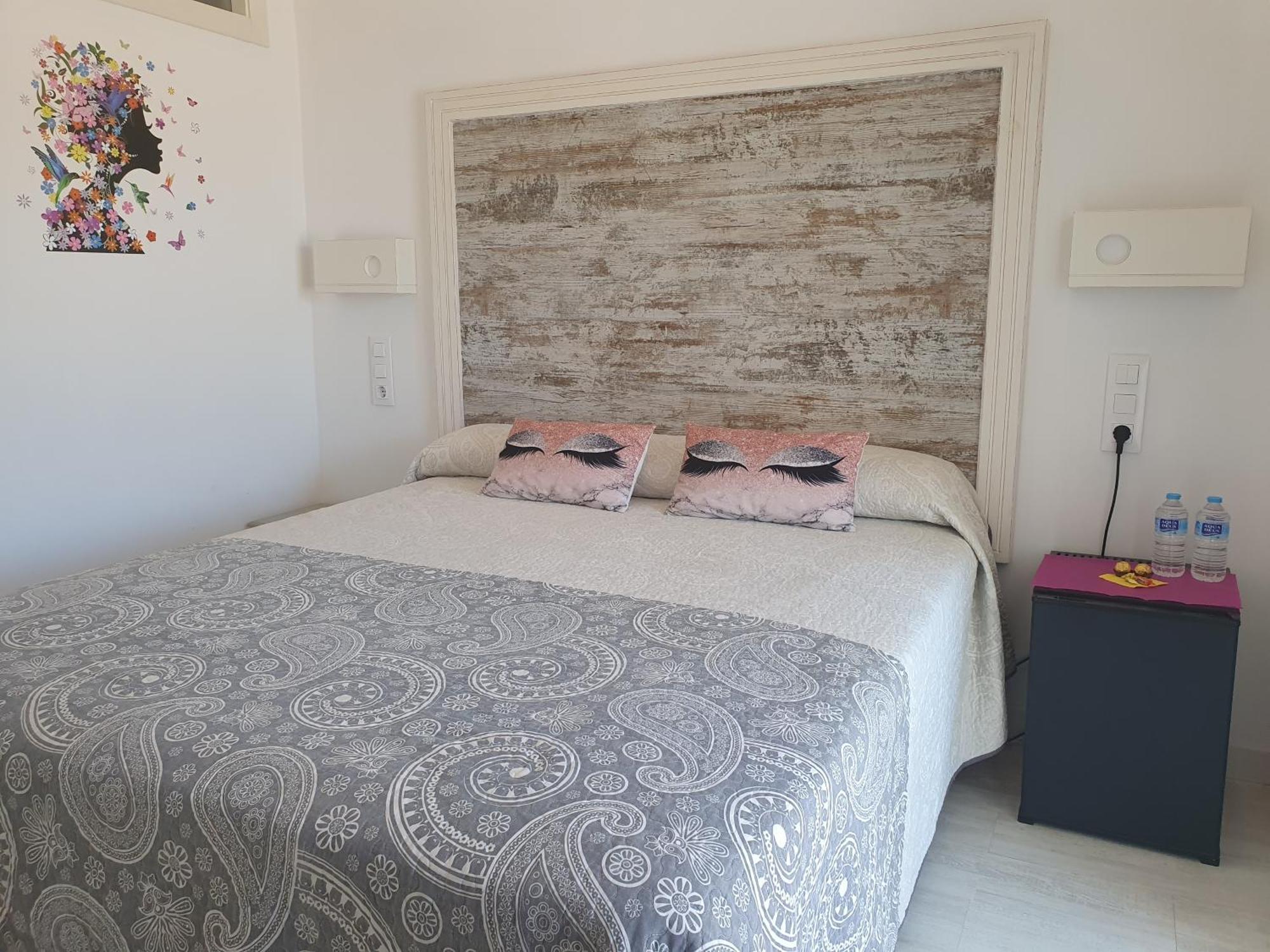 Hostal Mi Campana Denia Dış mekan fotoğraf